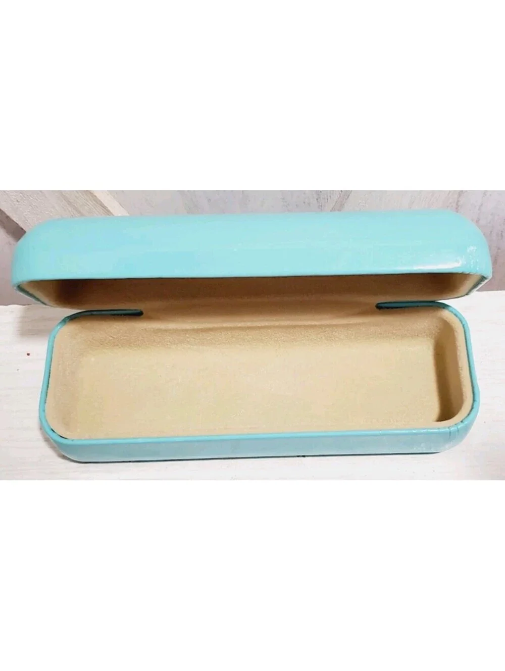 Tiffany & Co. Blue Eyeglass Sunglasses Hard Case Holder